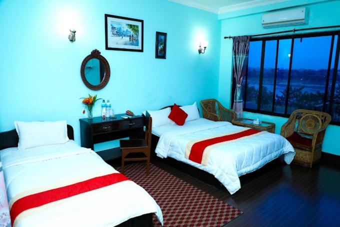 اتاق لوکس, The Narayani Resort