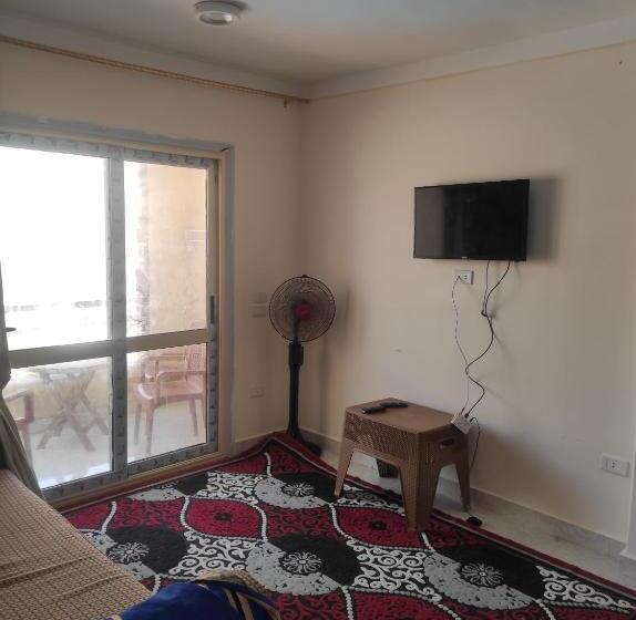 آپارتمان 1 خوابه با چشم‌انداز استخر, منتجع جوليانا