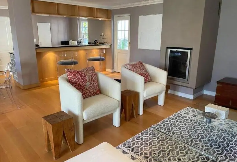 Talo 1 Makuuhuone, Franschhoek Manor Luxury Boutique Guesthouse