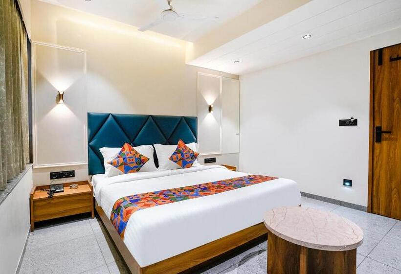 غرفة ديلوكس, Fabhotel M S Residency