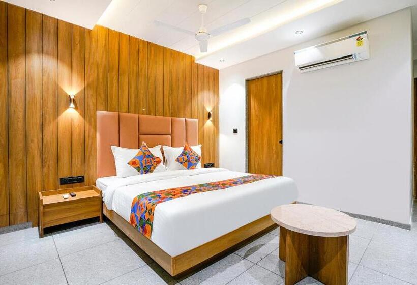 غرفة سوبيريور, Fabhotel M S Residency