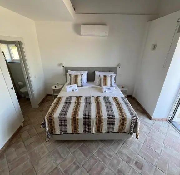 سوئیت جونیور خانوادگی, Villa Lobos A Sua Casa No Campo