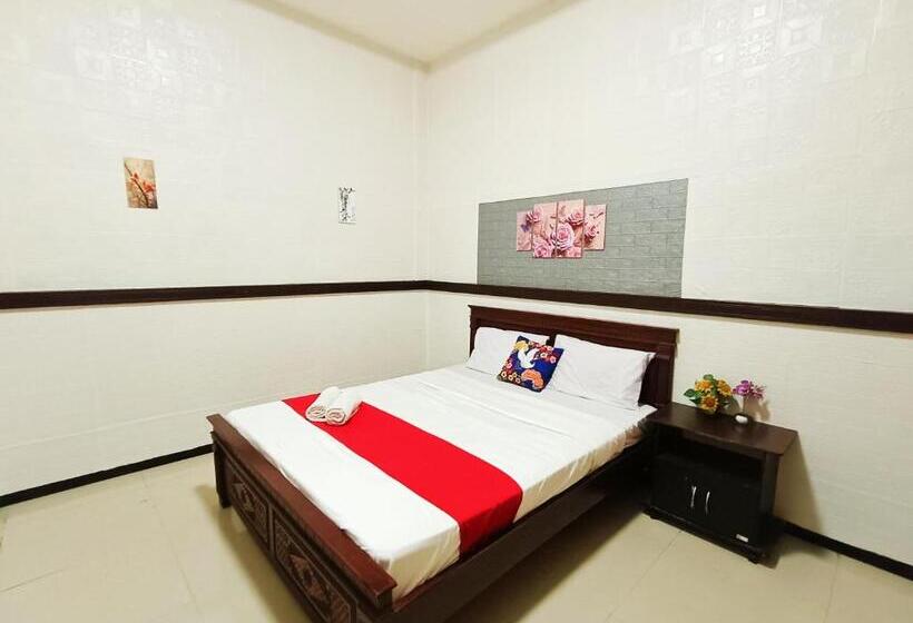 高级大房间, Yutaka Inn Musium Angkut Batu