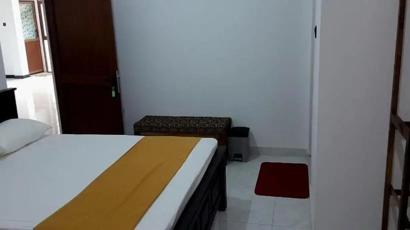 デラックスルーム, Lake Wind Villa Anuradhapura