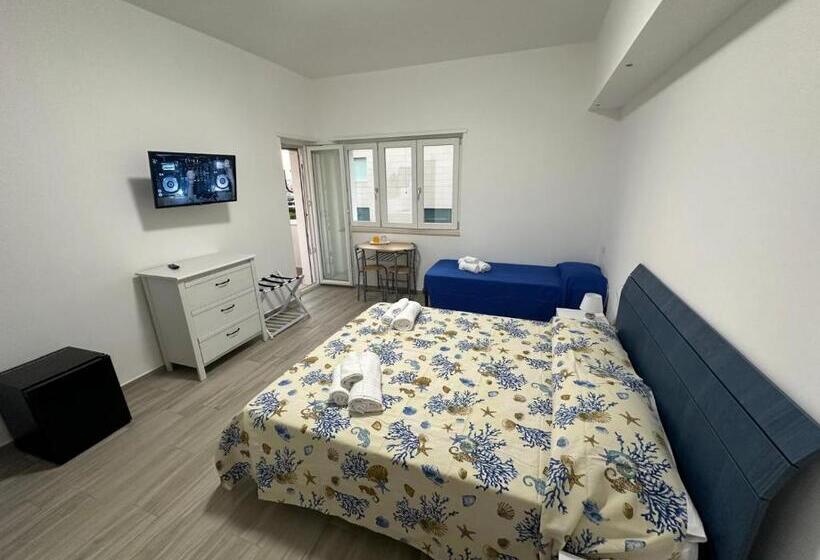 Трехместный Номер Стандарт с Видом, Seaside Bed And Breakfast