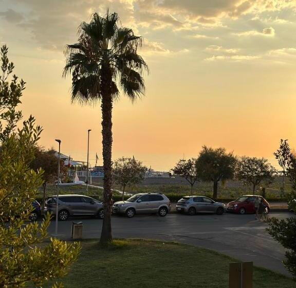 スタンダード４人部屋, Seaside Bed And Breakfast