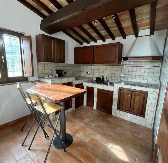 جناح ديلوكس, B&b L Ulivo Incantato