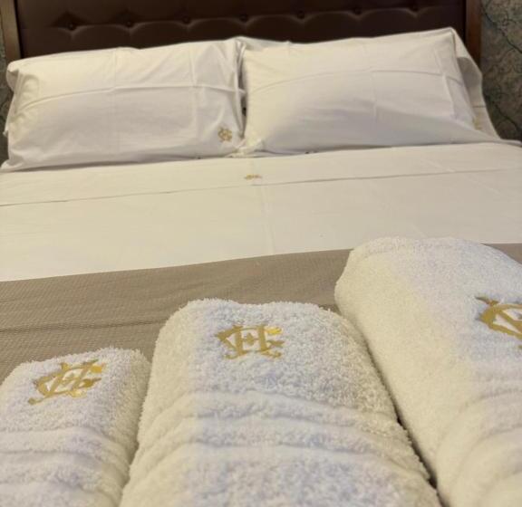 חדר דלוקס לארבעה, Castlehawk Resort