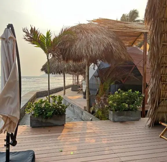 １ベッドルームハウス, Almare Zonte   Beachfront Glamping
