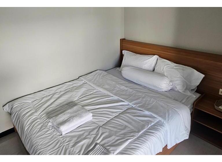 غرفة قياسية, Guest House Saqeena Syariah Near Blitar Park Redpartner