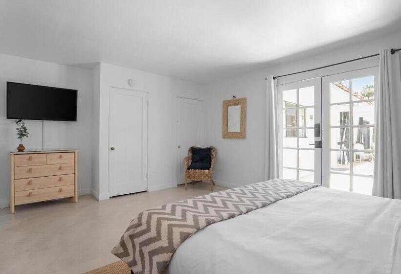 וילה בת חדר שינה 1, Old School Hollywood Glam Plus Poolside Adventure