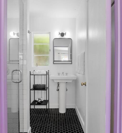 וילה בת חדר שינה 1, Old School Hollywood Glam Plus Poolside Adventure