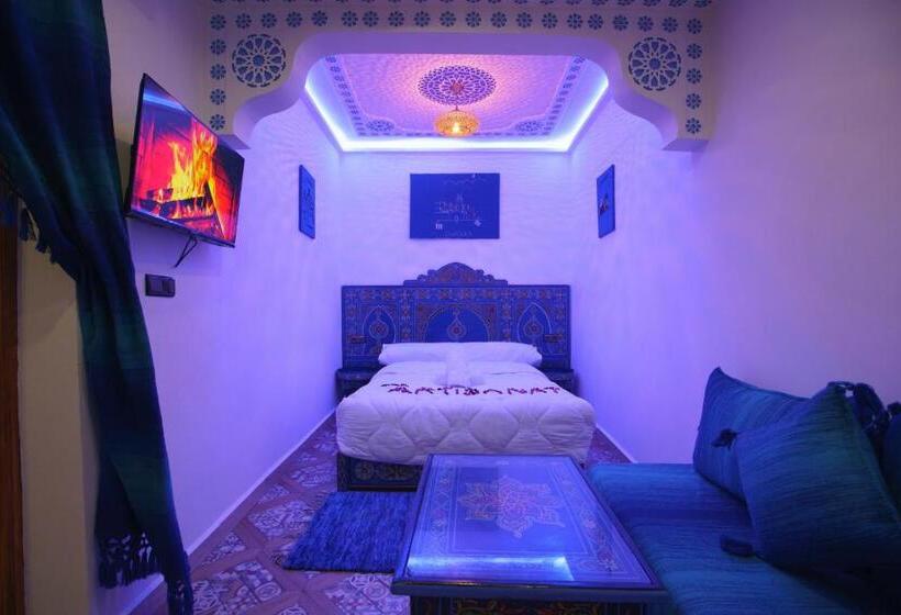 Standard room with outdoor bath, Dar Artisanat