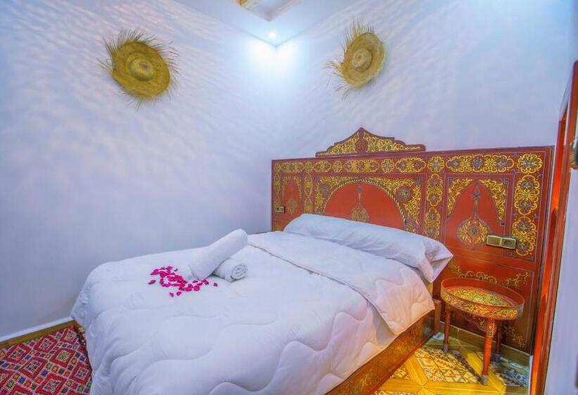 اتاق عادی, Dar Artisanat