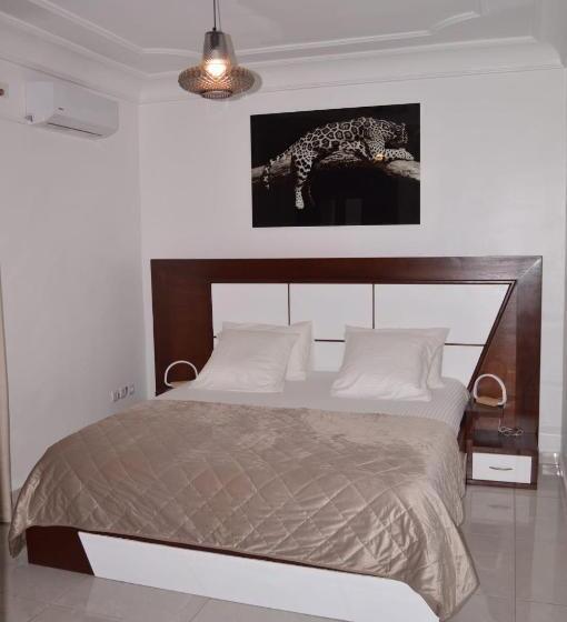 آپارتمان 2 خوابه با بالکن, Residence Tomaha