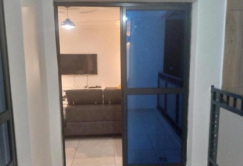 آپارتمان 1 خوابه با بالکن, Residence Tomaha