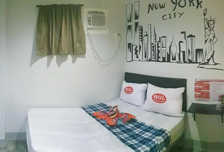 デラックスルーム, Rgl Pinamalayan Condotel