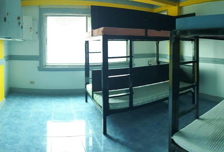 استودیو خانوادگی, Rgl Pinamalayan Condotel