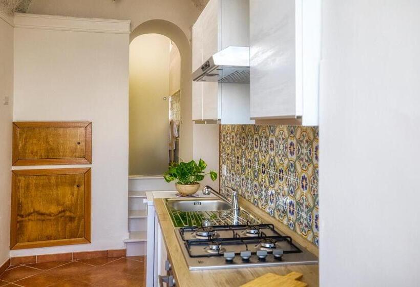 Апартаменты 1 Спальня Вид на Море, Salvo S House