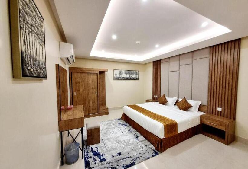 اتاق خانوادگی, Amberotels