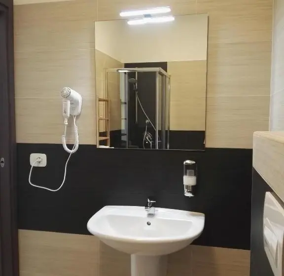 اتاق استاندارد با بالکن, B&b Relax