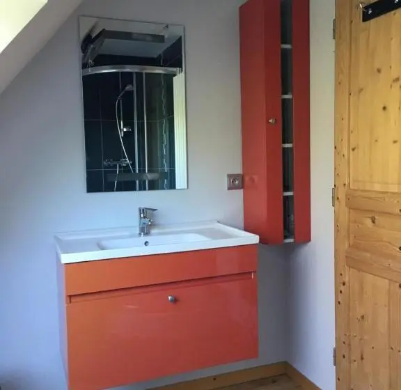 マウンテンビュースタンダードルーム, La Chambre Secrète De La Tarte Qui Flette