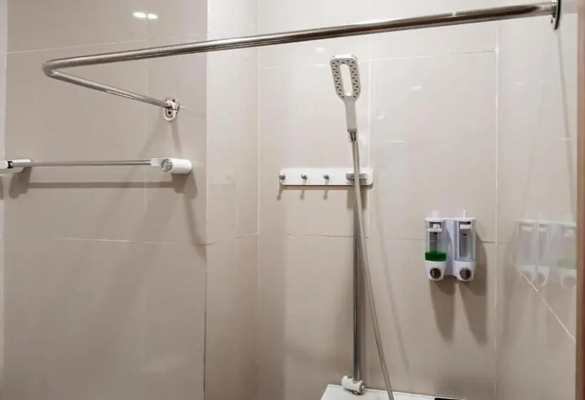 デラックスルーム, Deluma Hotel Syariah Redpartner
