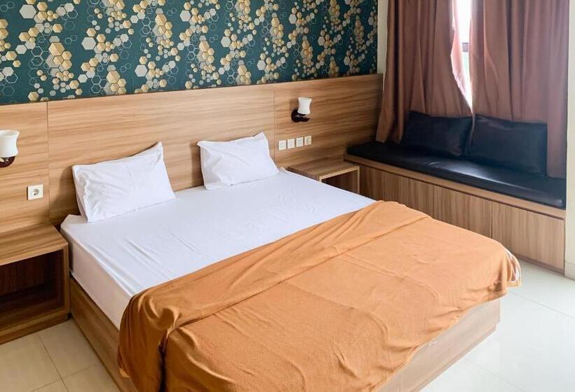 Номер Deluxe, Deluma Hotel Syariah Redpartner