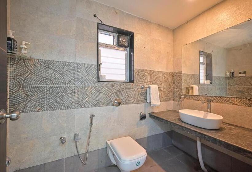 Deluxe Rum, Khandala Valley Retreat