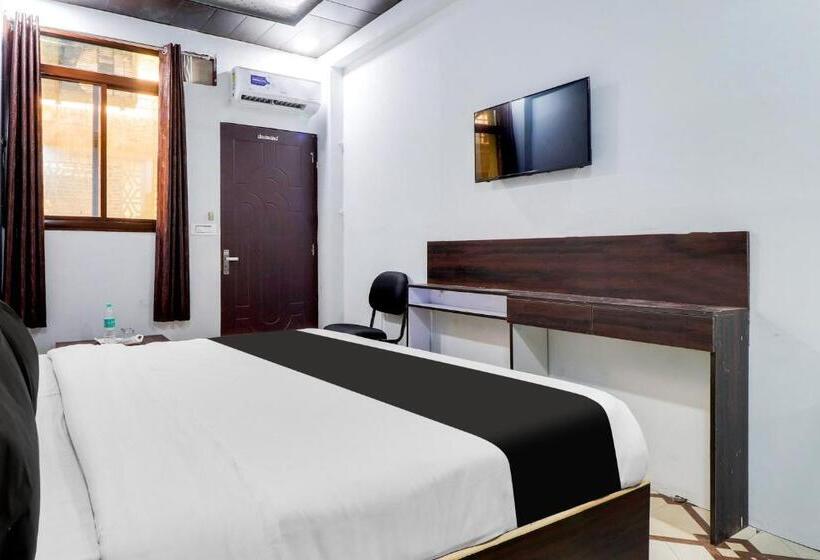 Cameră Triplă Clasică, O Dharohar Homestay
