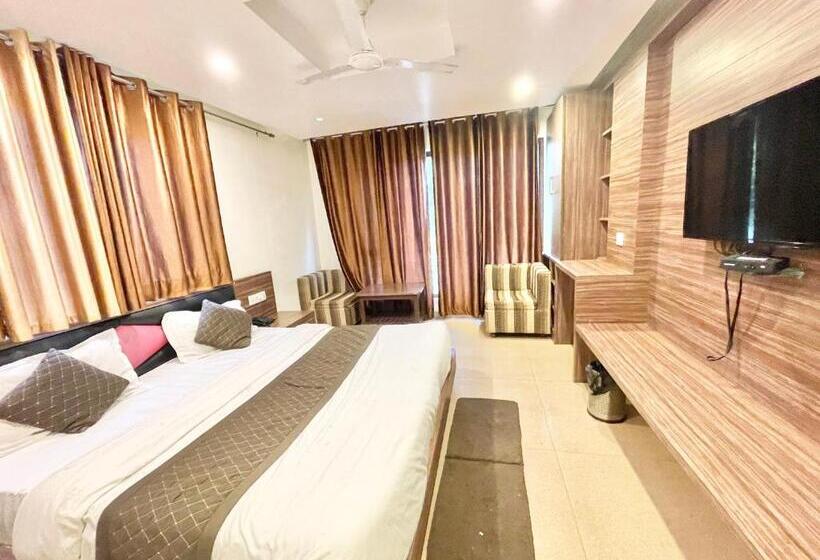 スタンダードシングルルーム, Savoy Residency Inn ! Mussoorie होटल सवॉय रेजीडेंसी इन, হোটেল সাভয় রেসিডেন্সি ইন , Near Mall Road H