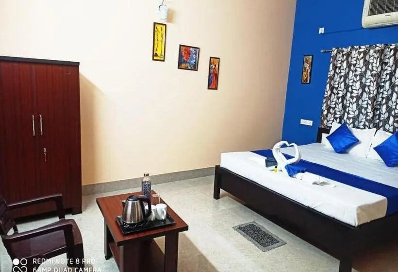 デラックスルーム, Secret Heaven The Luxury Stay Near Jaydev Vatika & Khandagiri Best Seller