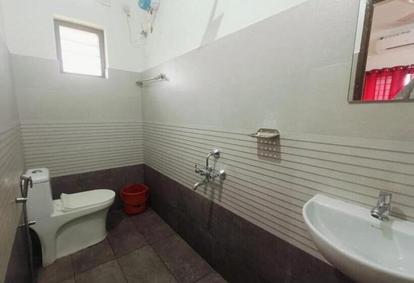 Standard Room, West Darshan Apartments And Villas