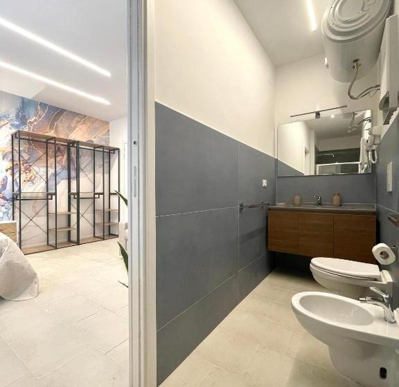 חדר סטנדרט לארבעה, Barirooms   Murat Suites