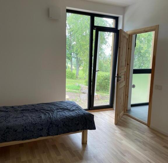 اتاق استاندارد با چشم‌انداز باغ, Kipeni Guest House