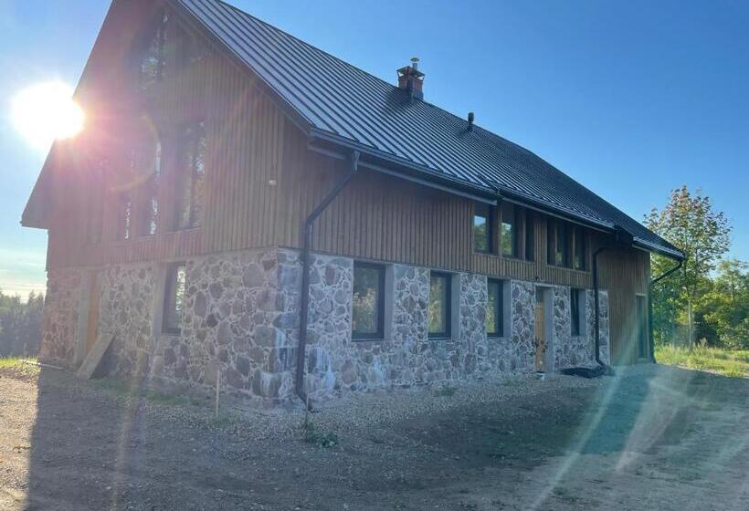 اتاق لوکس چهار تخته, Kipeni Guest House