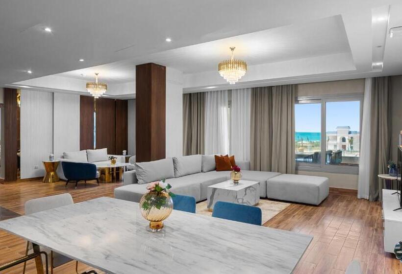 3 Bedroom Duplex Apartment, Crystal Lotus Luxury Palace By Pickalbatros