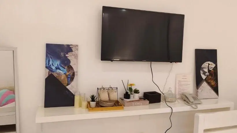 Perhehuone Vuoristonäkymä, Casa Luna Guesthouse Tagaytay