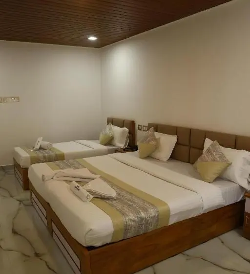 Chambre Triple Deluxe, Grand Tamim