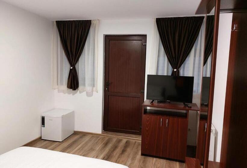 اتاق استاندارد, Roua Muntilor