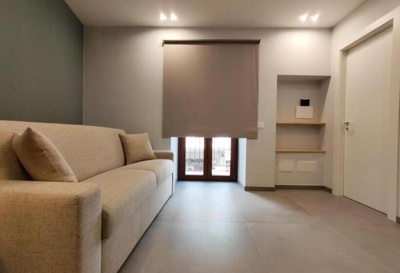 프리미엄 4인룸, Affittacamere Chiazzannintra