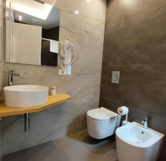 4인용 수피리어 룸, Affittacamere Chiazzannintra