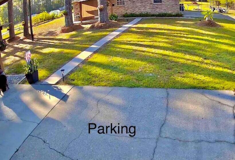 سوییت, Completely Detached Private Mother In Law Suite