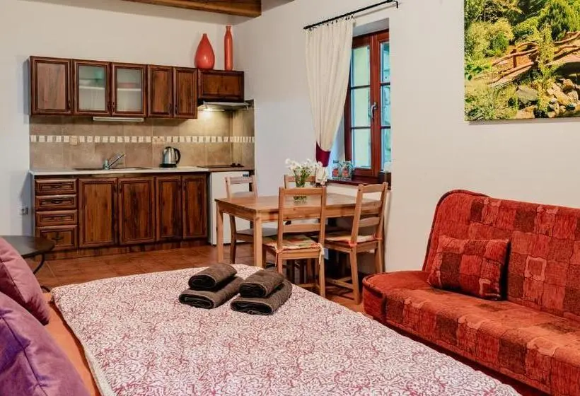 Suite Familiare, černodolský Mlýn