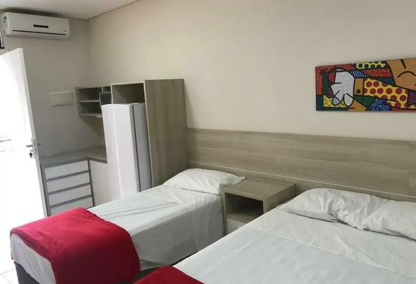 Standard Kolmen Hengen Huone, Chemin Suites