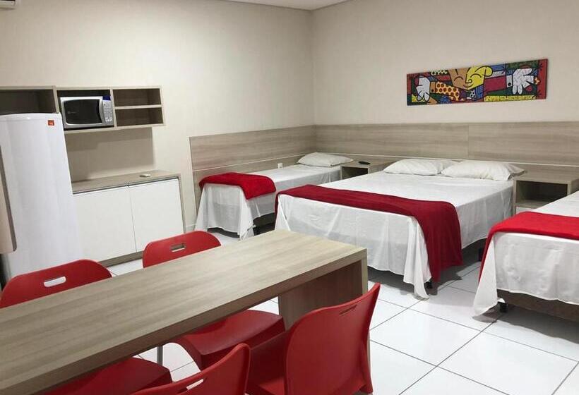 デラックスルーム, Chemin Suites