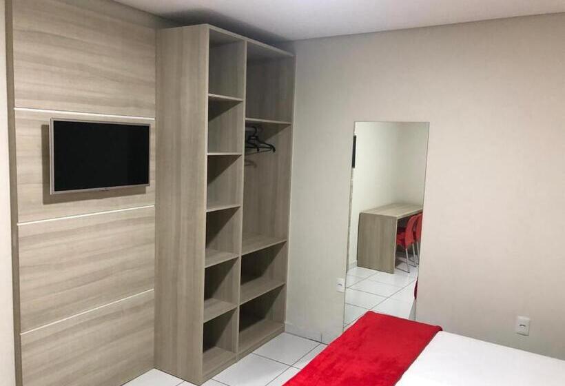 デラックスルーム, Chemin Suites