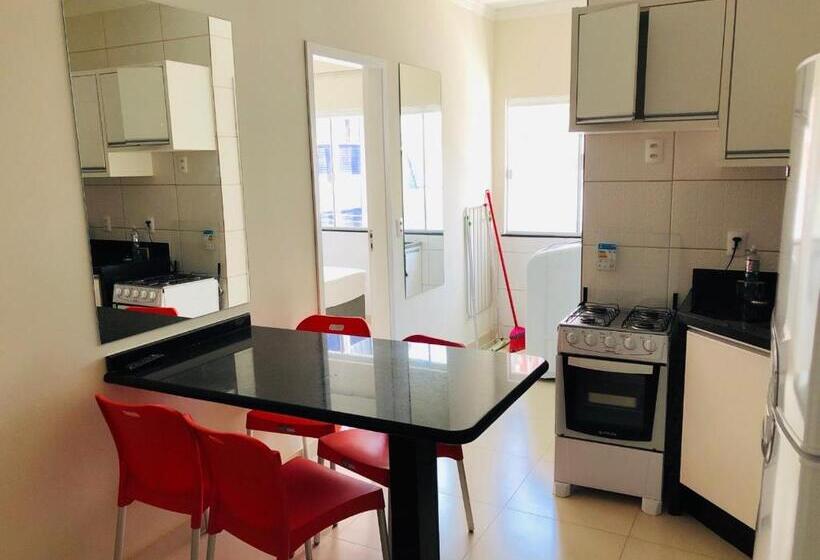 Апартаменты 1 Спальня, Chemin Suites