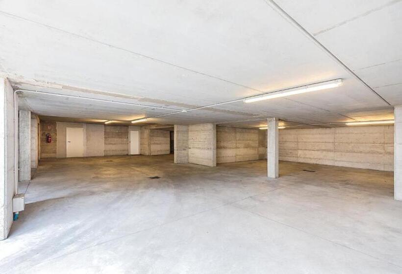 小型套房带泳池景, Marylinda