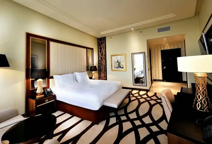اتاق لوکس, Bayat Hotel فندق بيات